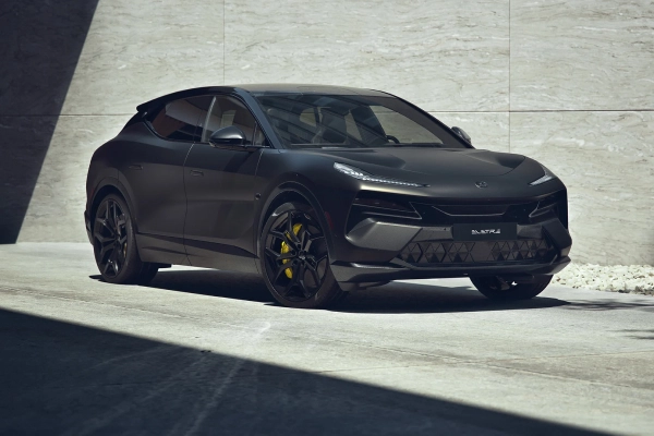 Lotus Eletre