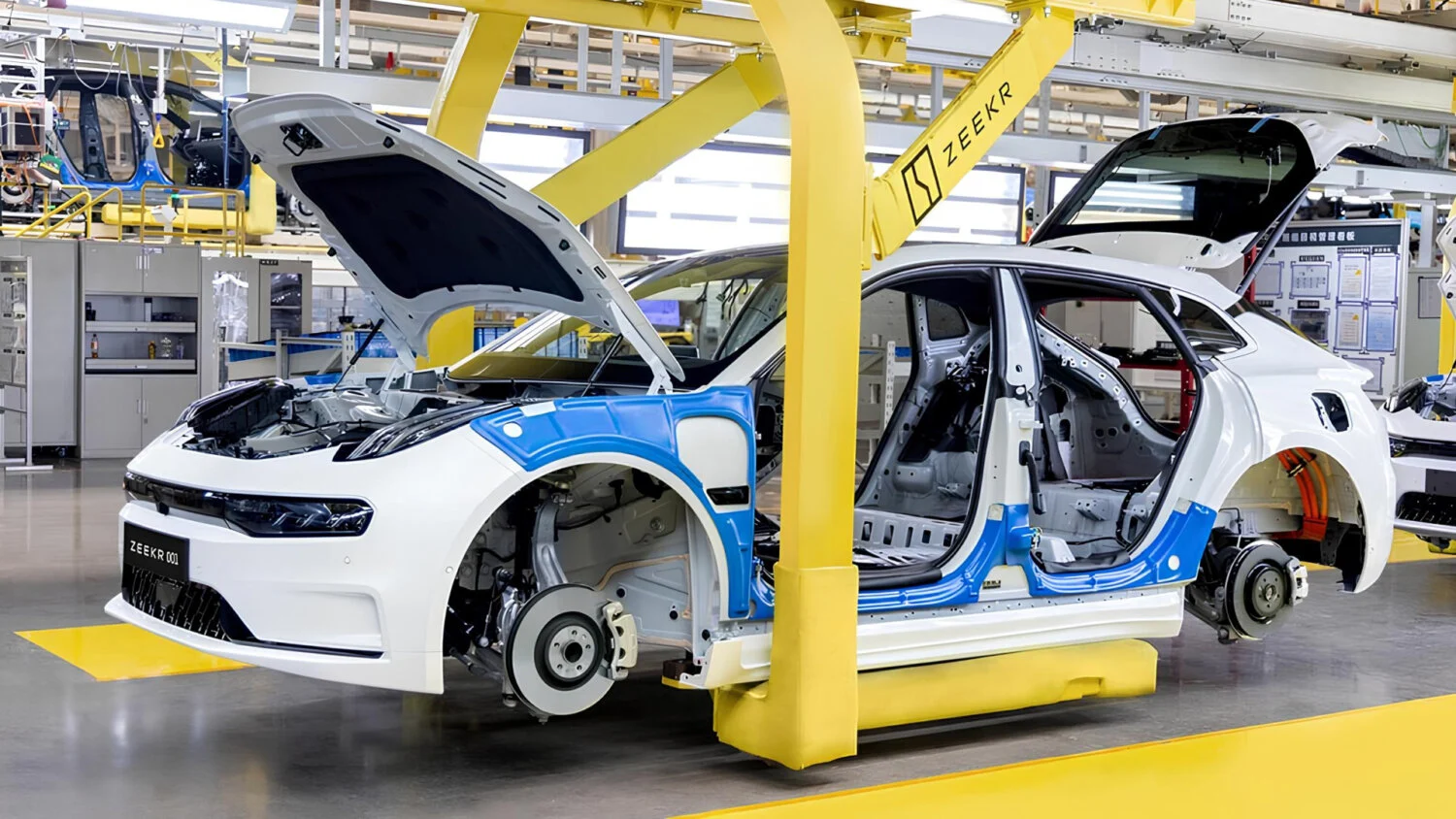 Geely будет выпускать люксовые модели на заводах Volvo в Европе с 2028 года