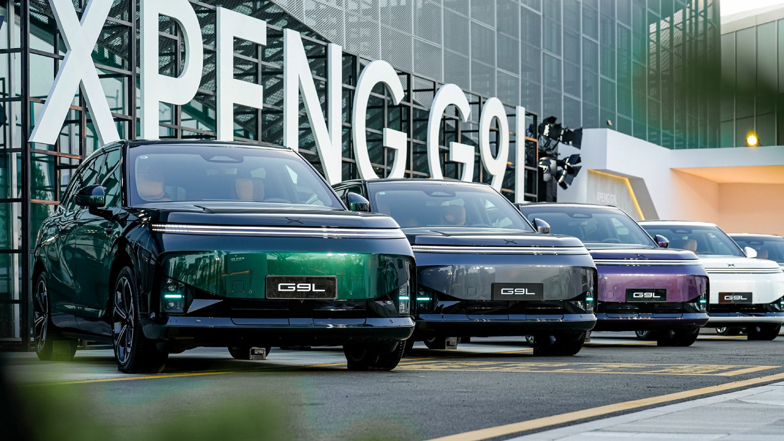 Xpeng G9L выходит на предзаказ: 6 версий, включая BEV и EREV, от 259 800 юаней