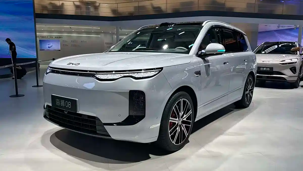 BYD Sealion 08 выходит на рынок 2 сентября: запас хода до 900 км и батарея 115 кВт·ч