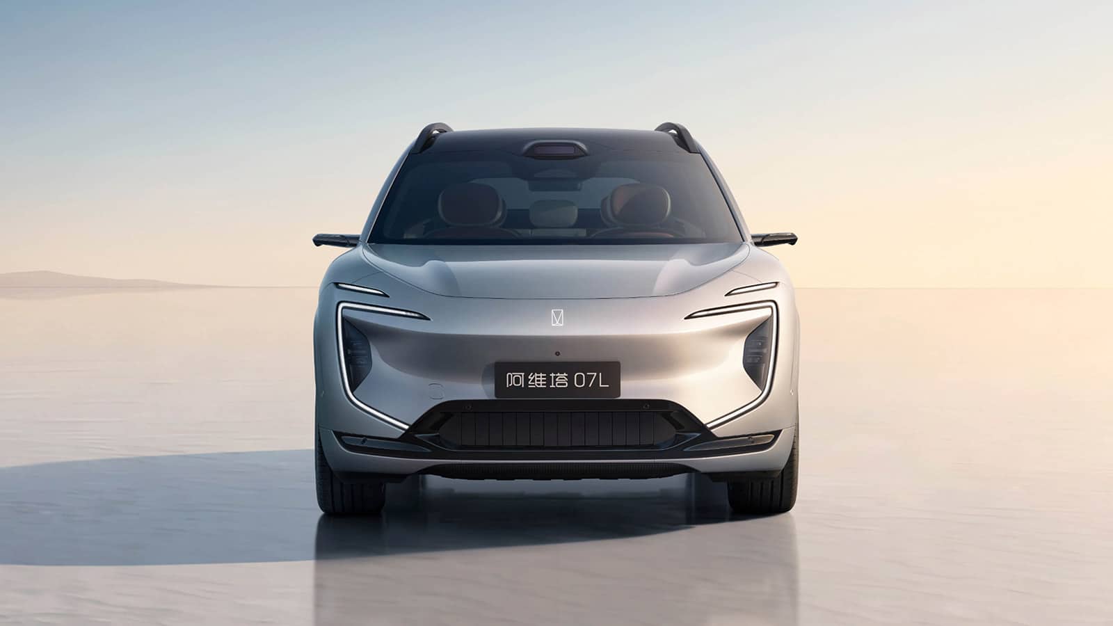 Avatr 07L выходит на рынок: конкурент Xiaomi YU7 с запасом хода 725 км и ценой от 219 900 юаней