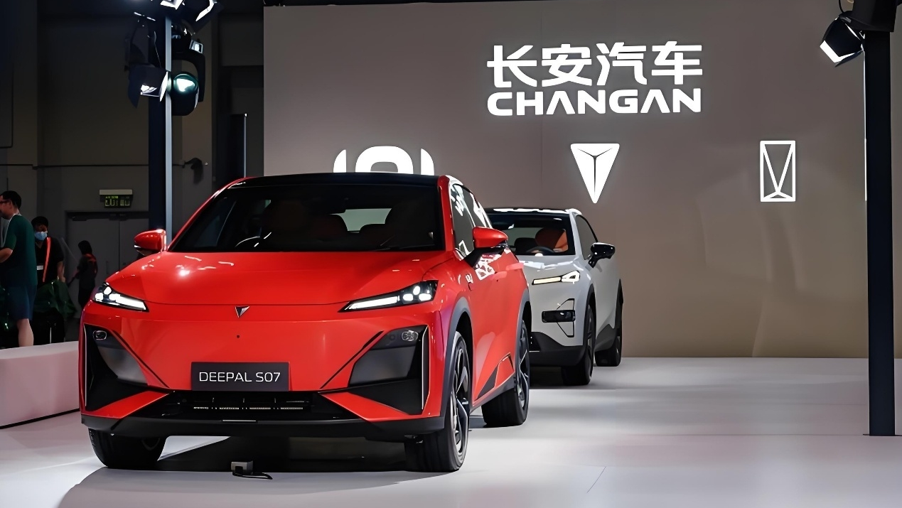 Changan объединяет Avatr и Deepal: новая структура AD и цель 1,5 млн продаж к 2030 году