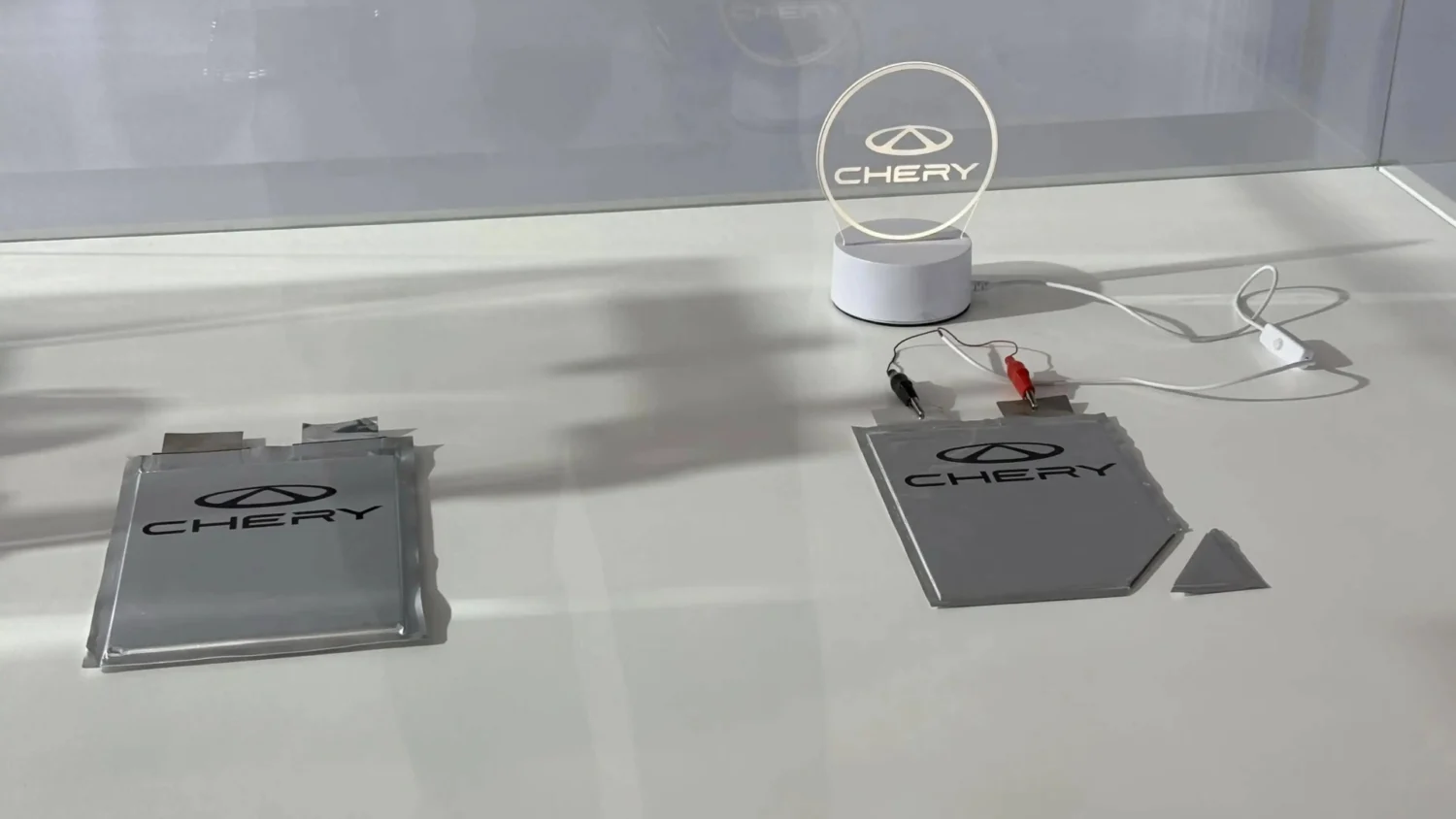 Chery начнет реальные испытания твердотельных батарей в 2027 году