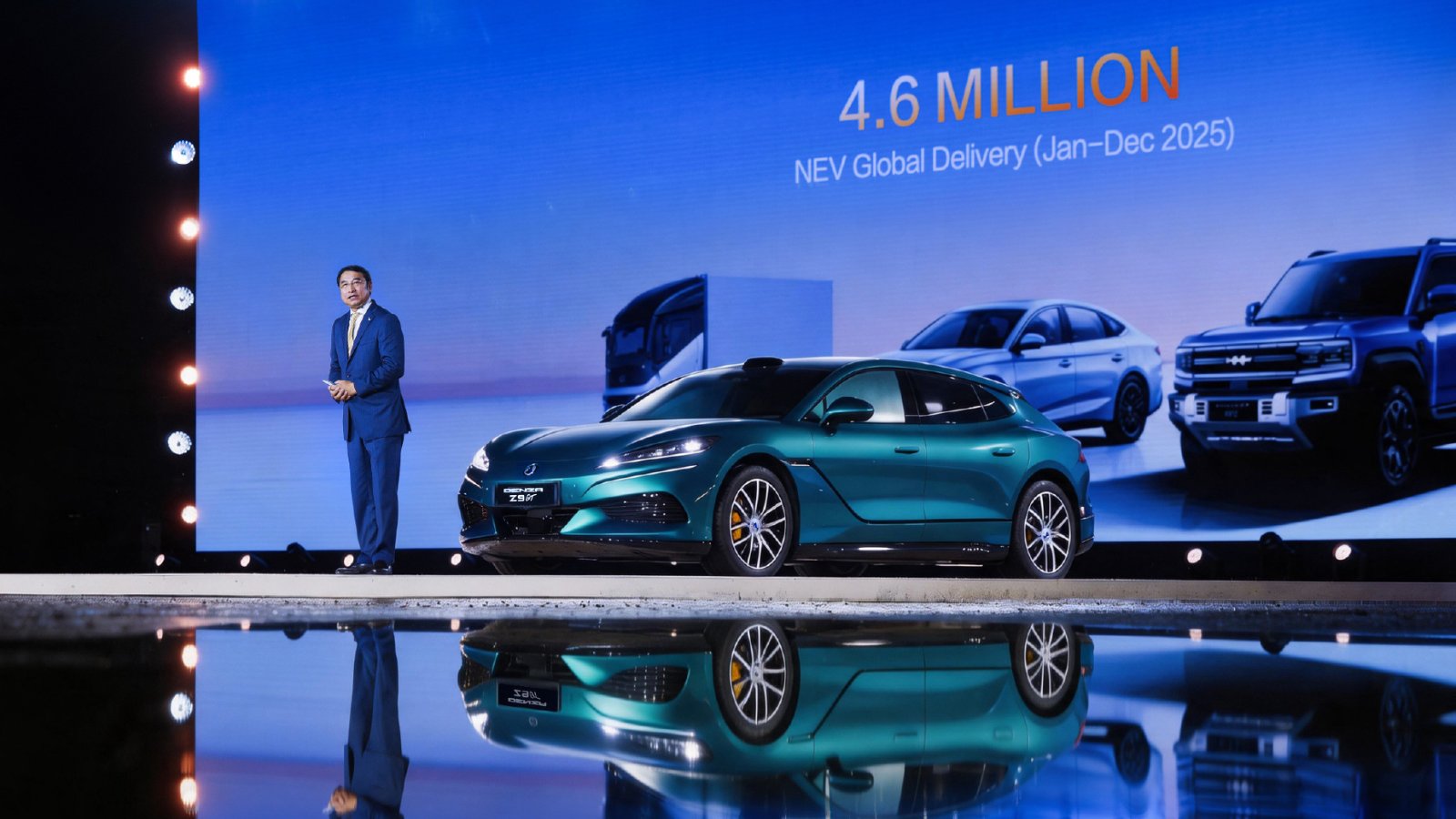 BYD выводит Denza Z9GT на рынок Таиланда: впервые с флеш-зарядкой и Blade Battery второго поколения