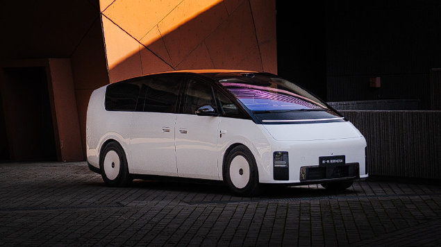 Li Auto представила в Китае новый Mega Home за 75 000 долларов